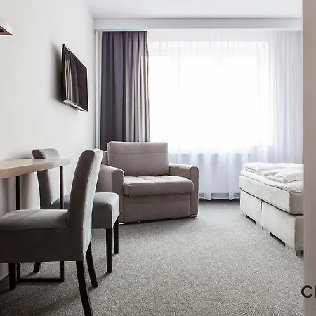 Centrum Bed & Breakfast 4*